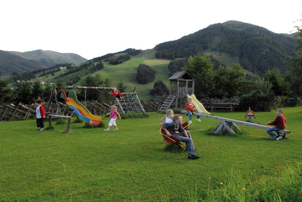 Ferienhof Pfefferbauer Saalbach-Hinterglemm Bagian luar foto